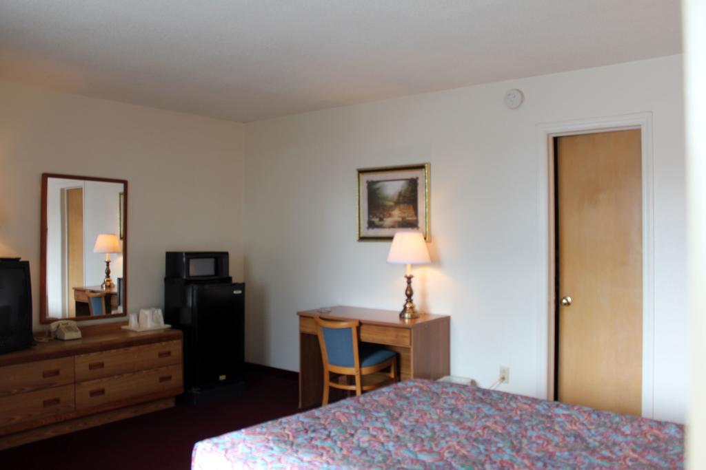 Super 7 Motel Columbia Bagian luar foto