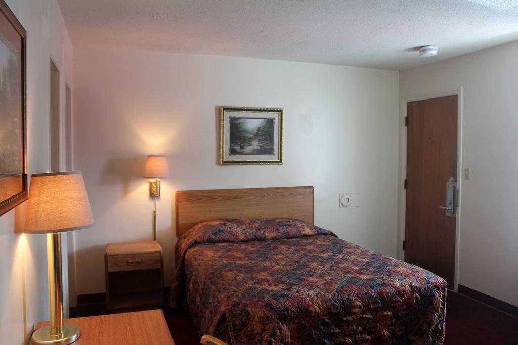 Super 7 Motel Columbia Bagian luar foto