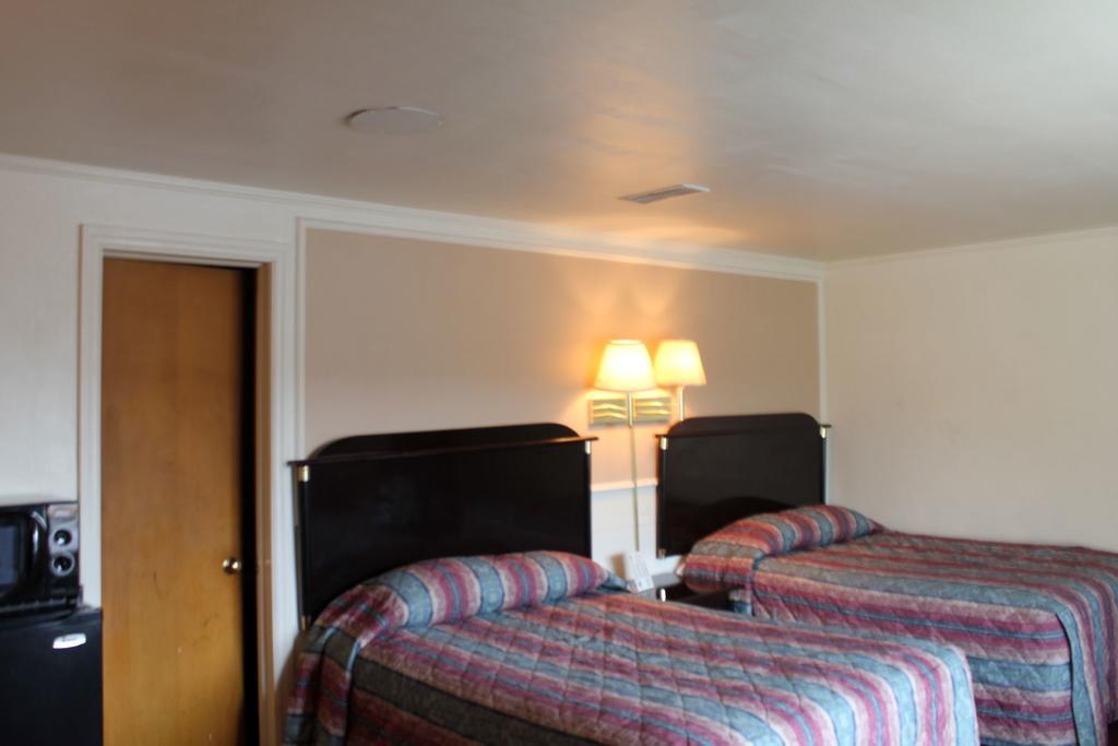 Super 7 Motel Columbia Ruang foto